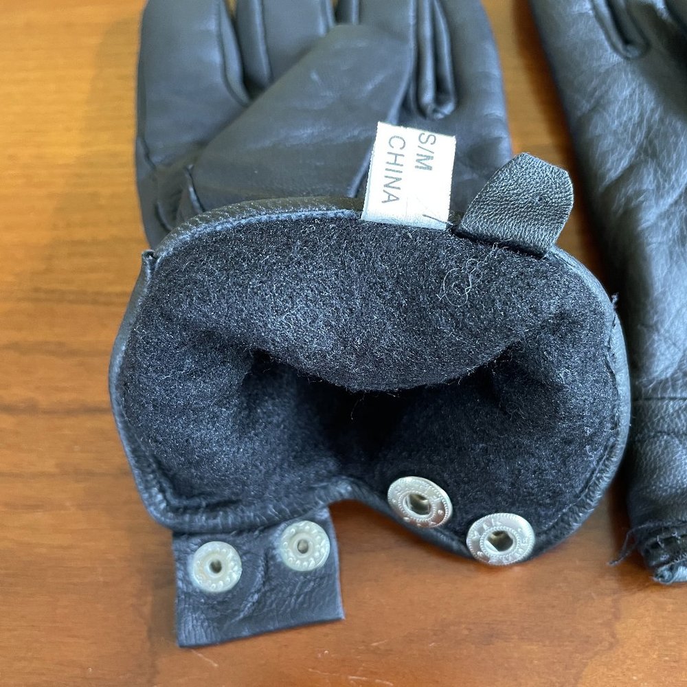 Black 100% Genuine Leather Women's Gloves - Picture 8 of 8